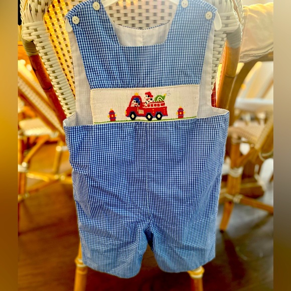 VELANI CLASSICS BOYS LIGHT BLUE GINGHAM SMOCKED FIREMAN JON JON - Picture 1 of 5